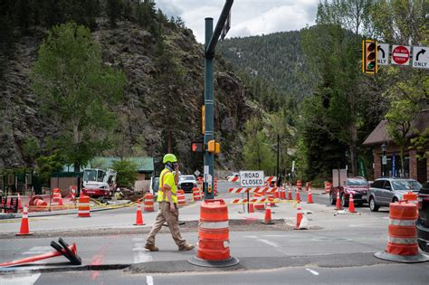Navigating Estes Park: Construction, elk and timed entry at Rocky