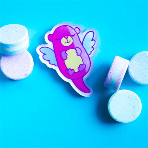 Значок Markov Design Мишка по цене 100 ₽ в интернет-магазине подарков ...