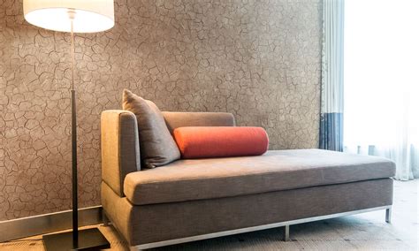 Обои с эффектом декоративной штукатурки в интерьере (35 фото ...