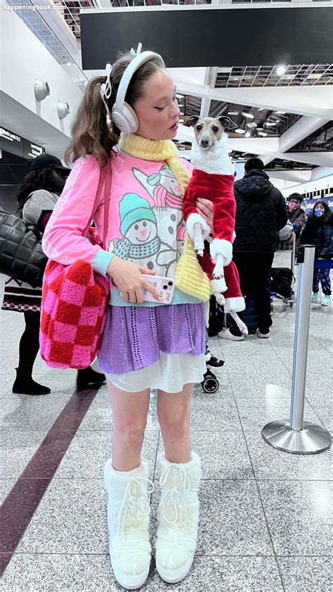 Zoe Colletti Nude OnlyFans Leaks Fappening Page 2 FappeningBook