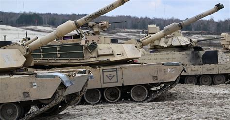 Ukrainian Troops To Begin Training On Us Made Tanks In Next Few Weeks