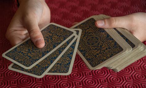 The Magician Tarot Card 7 Powerful Meanings