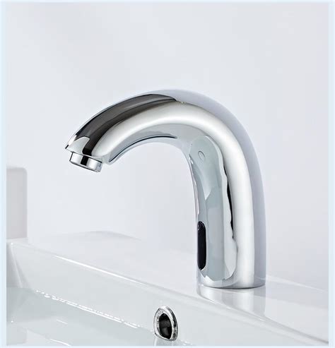 Smart Infrared Motion Sensor Tap Induction Touchless Faucet Cold And Hot Water Mixer Tap Battery