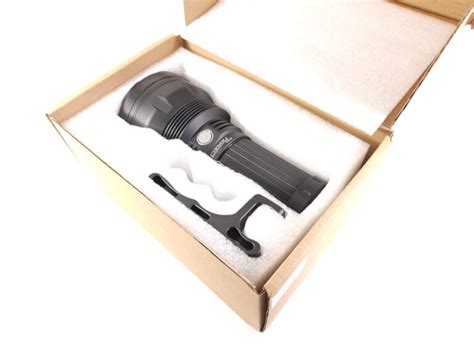Convoy 3X21D review | Budget high power flashlight | 1Lumen