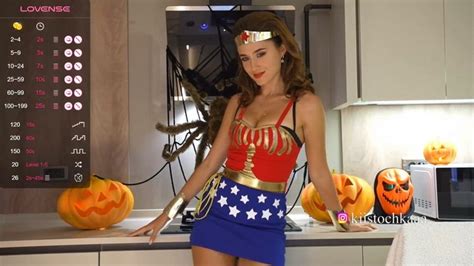 Sexy Wonder Woman Live Streams On Chaturbate And Shows Her Tits Webcam Model Vasillisa Xxx