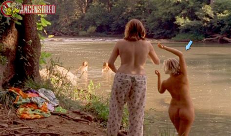 The Feeding Nude Pics Page