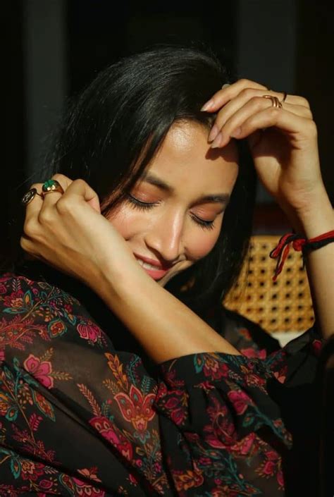 அவ கணண பரதத ஐய அமம Srinidhi Shetty Hot Photos Update News 360 Tamil News Online