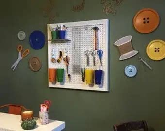 8 Mind-Blowing Sewing Room Wall Decor Ideas