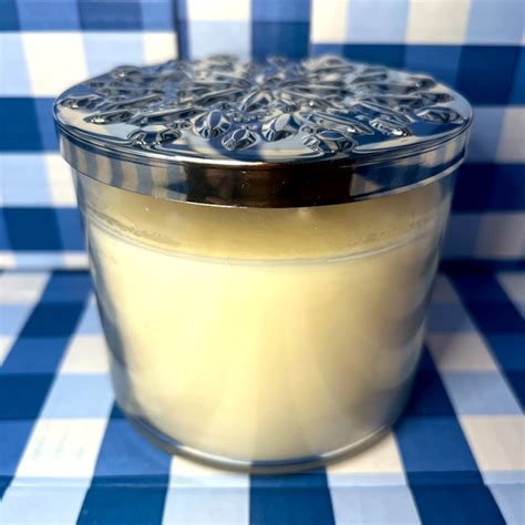 Bath & Body Works | Other | Bath Body Works Snowed In Candle | Poshmark