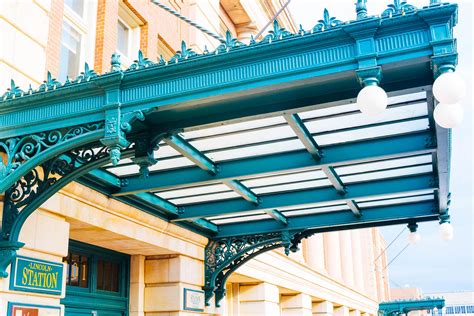 Seeing the grand theater lincoln ne reveals stunning architecture 7