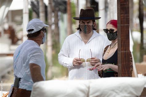 Hunter Nude OnlyFans Leaks Fappening FappeningBook