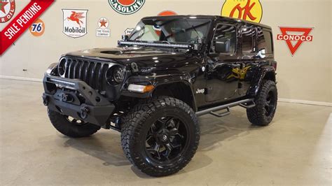 Lifted Jeep Wrangler Rubicon