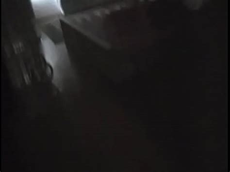 Deslumbrante morena Honey Tanya en escena erótica XVIDEOS