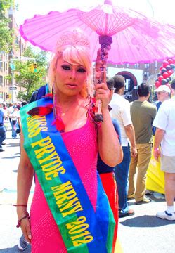Desfile del Orgullo Gay en Queens cumple 20 años Queens Latino