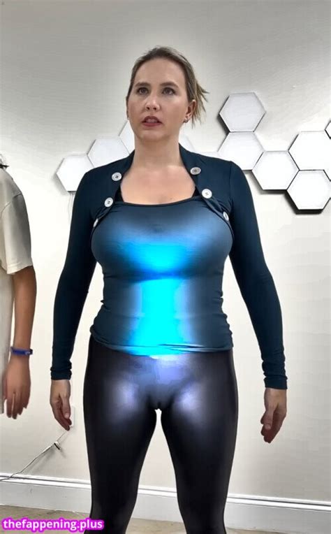 Brenda Mondragon Mondragon Chiropractic Chiro Dragon Nude OnlyFans Photo 106 The