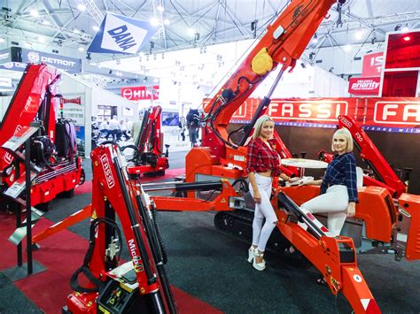 brisbane truck show   cranes australia