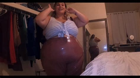 BBW After Munching Belly Show Brittneylovebliss Clips4sale