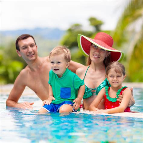 T O D Ng Ch P Bikini H B I T O N N Nh Ng B C Nh N I B T Isla Vista By Ibasic