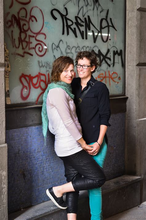 A Barcelona Birthday Surprise | Flytographer