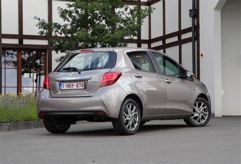 Toyota Yaris Iii Hatchback D Facelifting Dual Vvt I Km