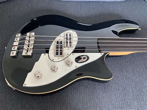 Duesenberg D Bass 4 String Fretless 2022 Black Reverb