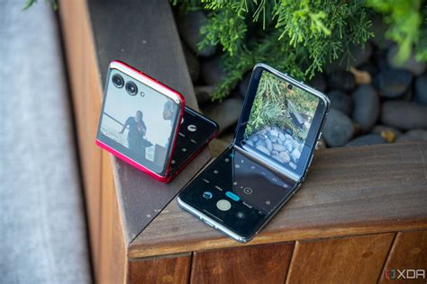 Motorola's new Razr and Razr+ give Samsung its first major Z Flip ...