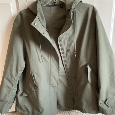 Uniqlo Khaki Green Hooded Wind Rain Resistant Coat Depop