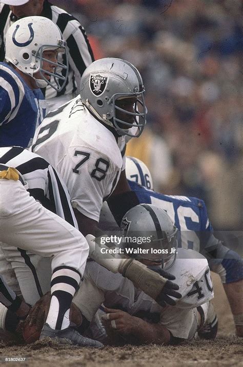 Afc Playoffs Oakland Raiders Art Shell And John Banaszak On Ground