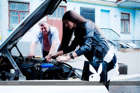 Elegant Brunette Exposing Her Lusciously Fo XXX Dessert Picture