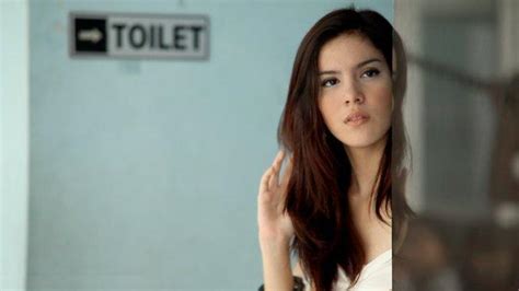 House Horny Sally Adelia Sexy Beautiful