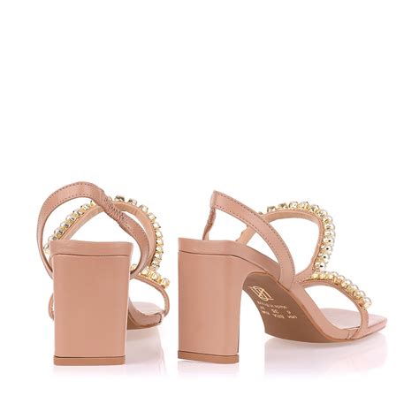 UZA Shoes Sandália Salto Médio New Couro Nude Coleção Primavera