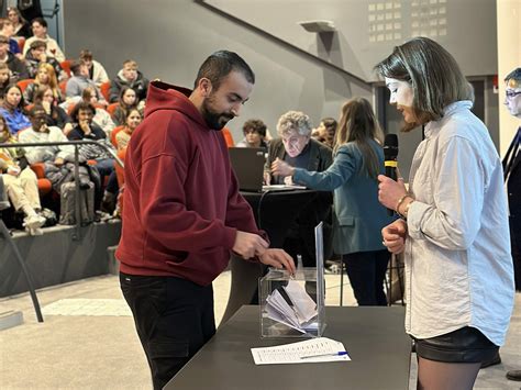 Prix Liberté Les Délibérations Du Jury International Animées Par Linstitut Institut