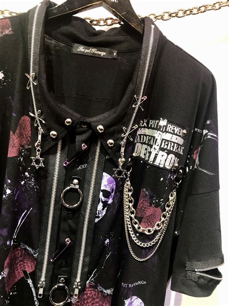 SEX POT TOKYO Secret Room on Twitter 1点物AIカスタム 新作入荷 シャツ フリーサイズ 税込11 900 苺のグラフィックに紫汚しが映えます