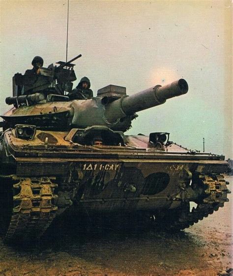 M551 Sheridan The Only Tank Developed To Be Air Droppable With A