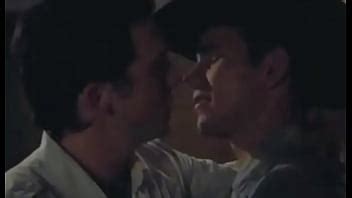 Gay Kiss From Mainstream Movies Gaylavida Xnxx