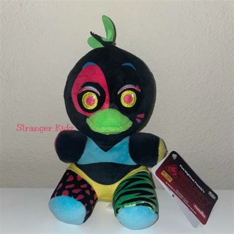 Hottopic Exclusive Blacklight Glamrock Chica Plush Collectable Plush