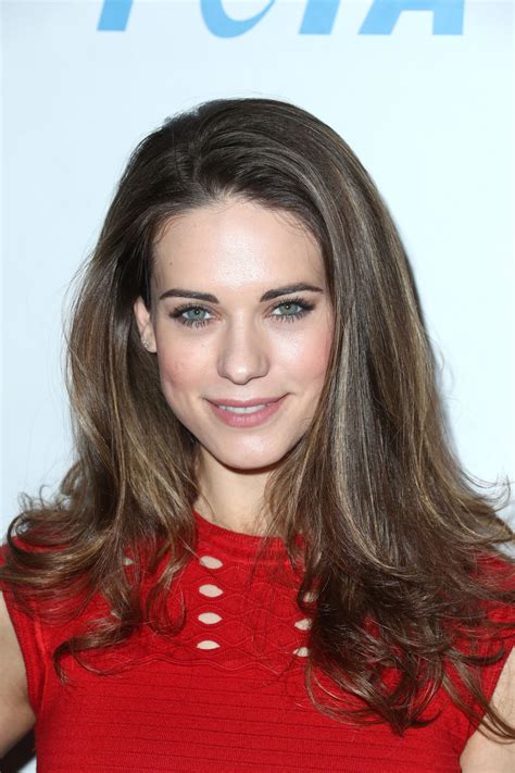 Lyndsy Fonseca PETA S Naked Ambition Exhibit In Los Angeles