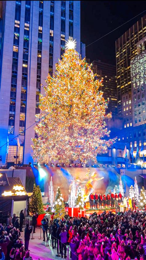 6 MISTAKES TOURISTS MAKE IN NYC AT CHRISTMAS TIME - times-square