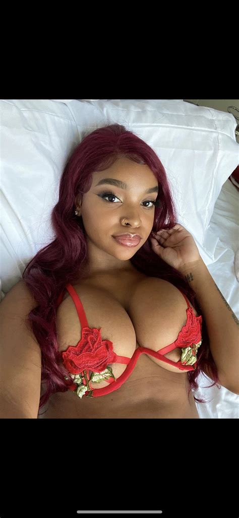 Dont Have An Ass But Thank God I Have Boobs R Stacked