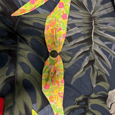 Kulani Kini Bikini Top Strapless Aloe Vira Size M Depop