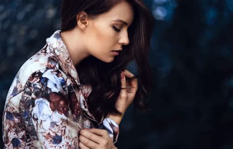 Wallpaper Face Pose Background Model Makeup Brunette Jacket Hairstyle For Mobile And