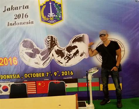 Hot Boy V T Tay V Ch Th Gi I T Ng Th T B I Tr C Cao Th Tu I