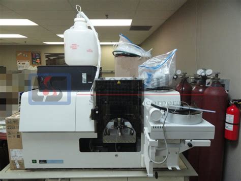 Perkinelmer Aanalyst Atomic Absorption Spectrometer With As