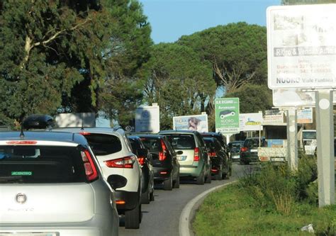 Nuoro Galleria Di Prato Sardo Chiusa Per Un Incidente La Nuova Sardegna