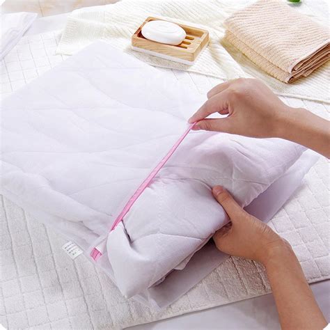 Les types Sac de Lingerie en filet réutilisable maille de lavage sacs à linge lavage délicat