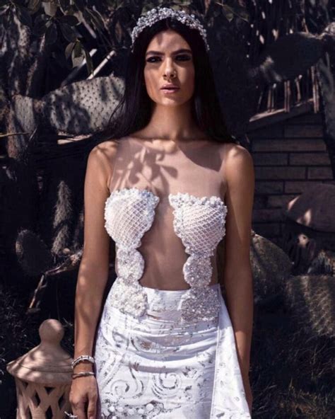 8 Hot Sexy Huda El Mufti Bikini Pics