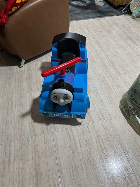 Thomas train, Hobbies & Toys, Toys & Games on Carousell