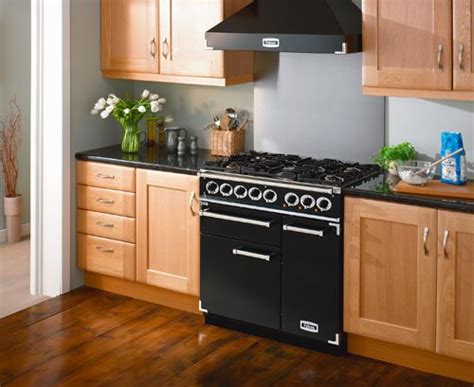 Gray Kitchen Walls Maple Cabinets