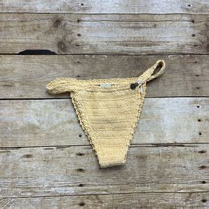 SHE MADE ME Swim Nwot She Made Me Essential Petite Bikini Bottom In