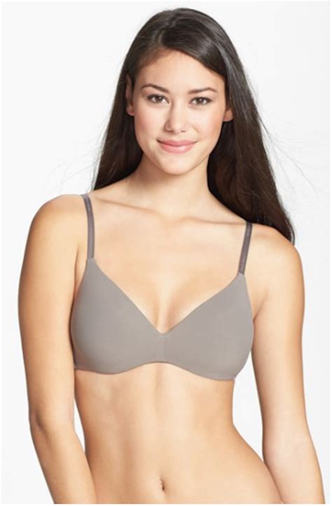 9 Bras Without Underwire That Are Super Stylish